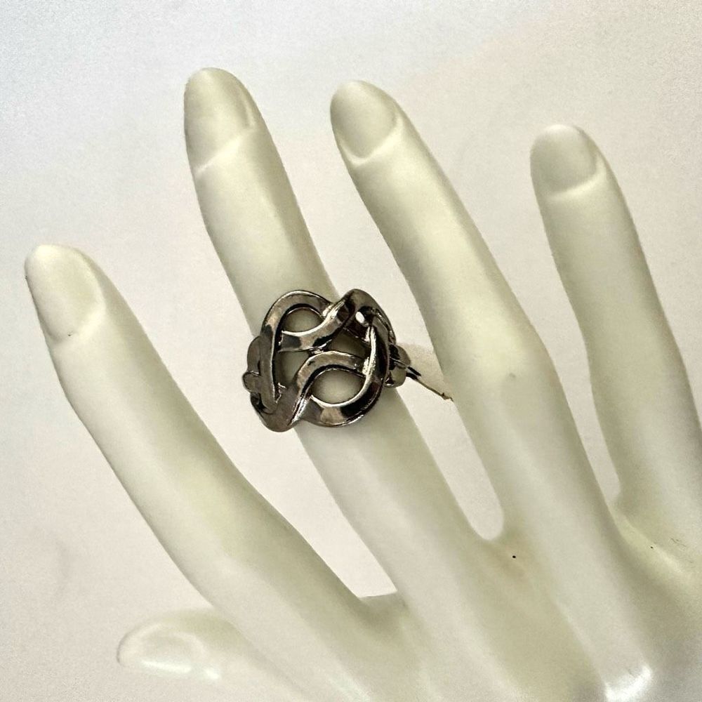 Apex grey ring